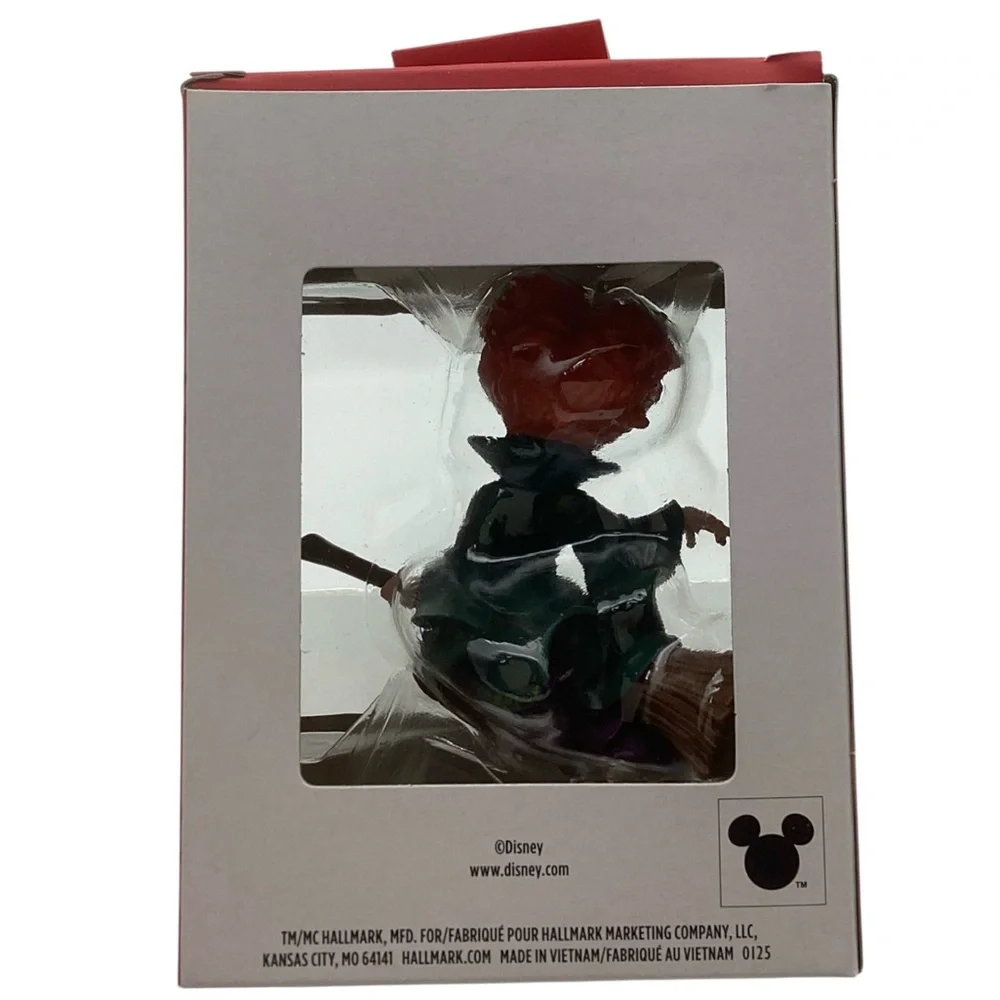 Hallmark Disney Hocus Pocus “Winifred Sanderson” Christmas Ornament (NWT)